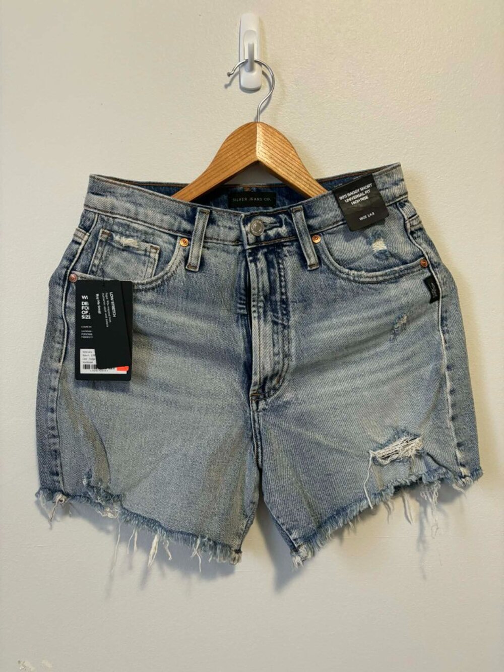 Silver Jeans 90'S BAGGY LIGHT INDIGO DENIM SHORT - New - Size 25 - Picture 4 of 9